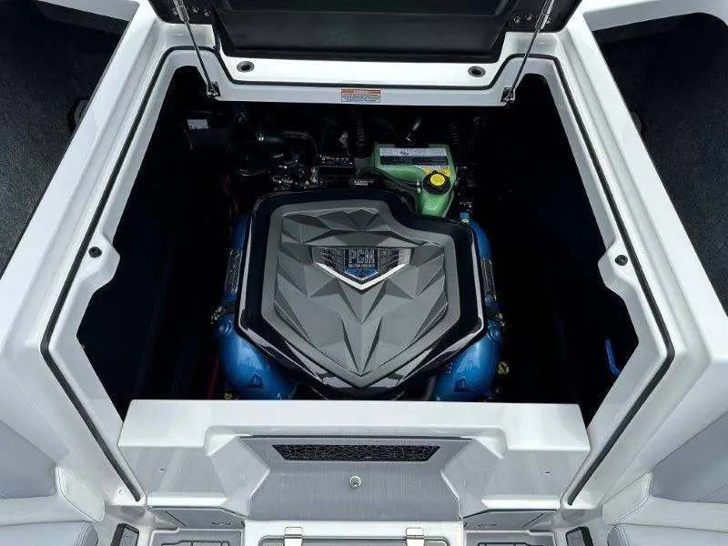 Slide: The Image of Nautique G25 2025 - 68