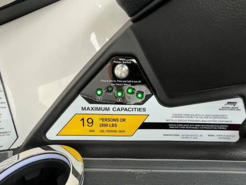 Slide: The Image of Nautique Paragon P25 2020 - 66