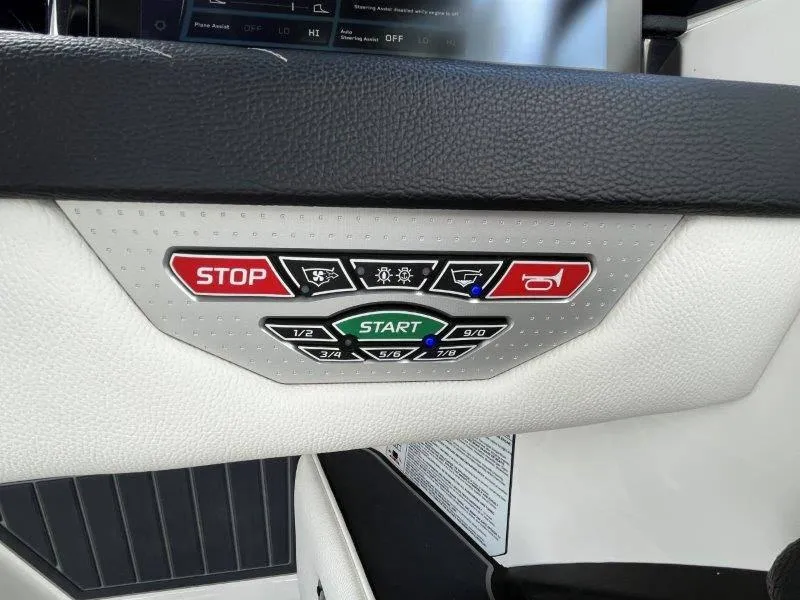 Slide: The Image of Nautique Paragon P25 2020 - 67