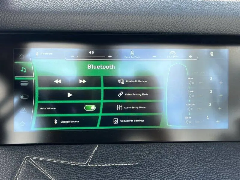 Slide: The Image of Nautique Paragon P25 2020 - 72