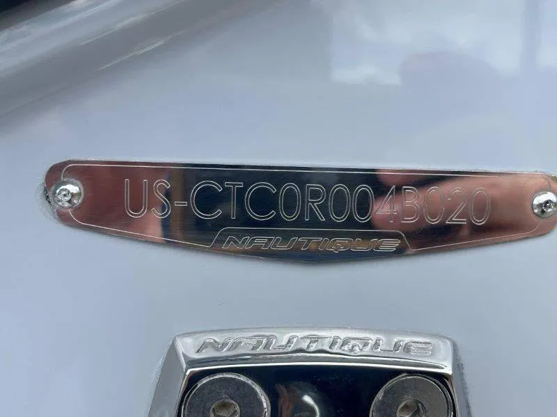 Slide: The Image of Nautique Paragon P25 2020 - 86