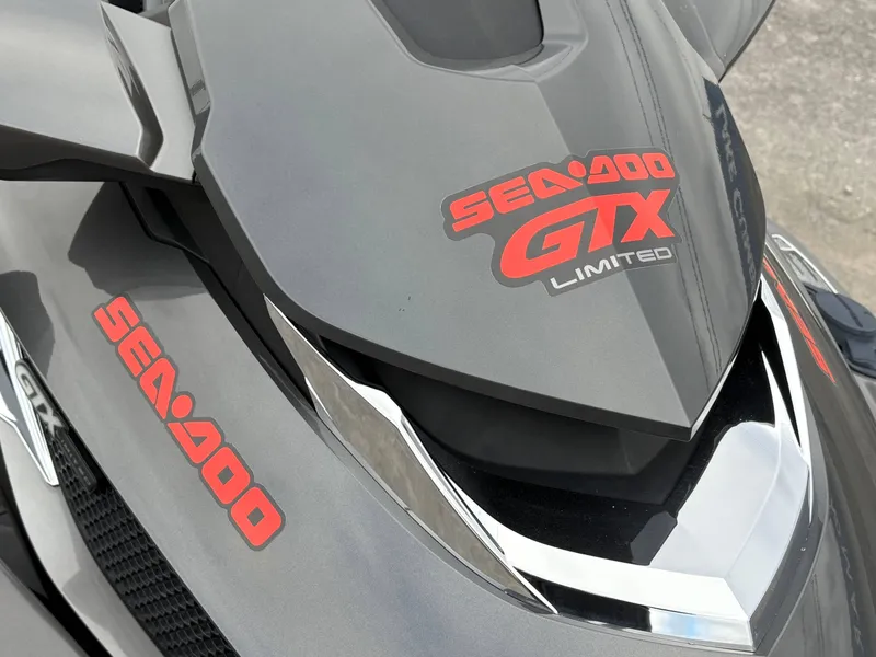 Slide: The Image of Sea-Doo GTX LTD is 260 2014 - 14