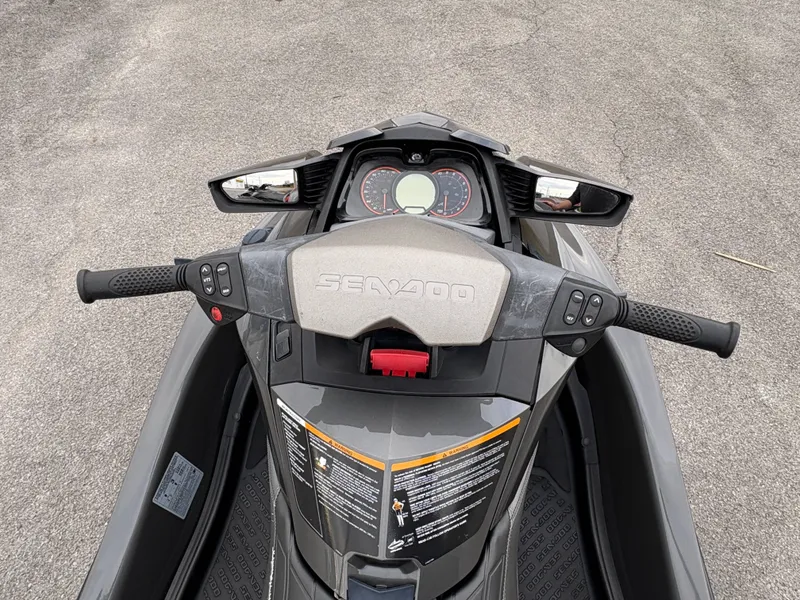 Slide: The Image of Sea-Doo GTX LTD is 260 2014 - 26