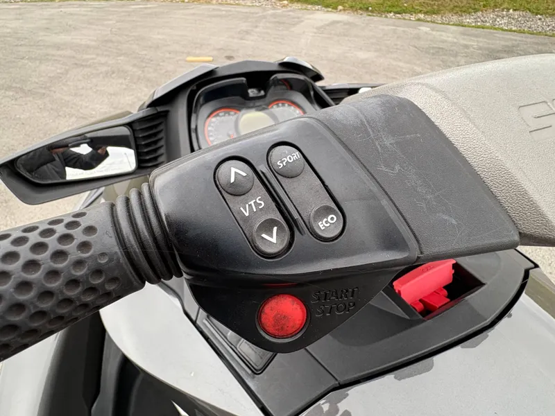 Slide: The Image of Sea-Doo GTX LTD is 260 2014 - 20