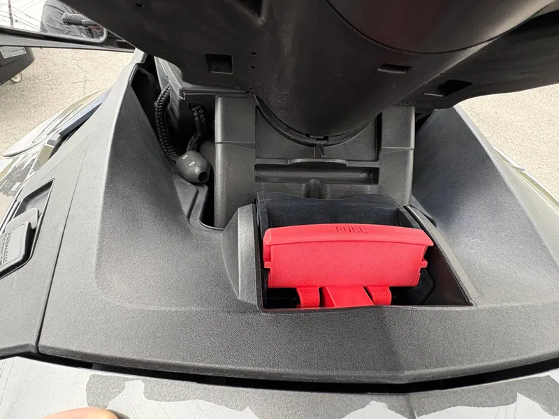 Slide: The Image of Sea-Doo GTX LTD is 260 2014 - 27