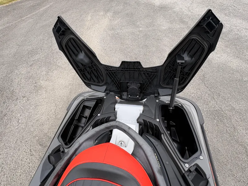 Slide: The Image of Sea-Doo GTX LTD is 260 2014 - 28