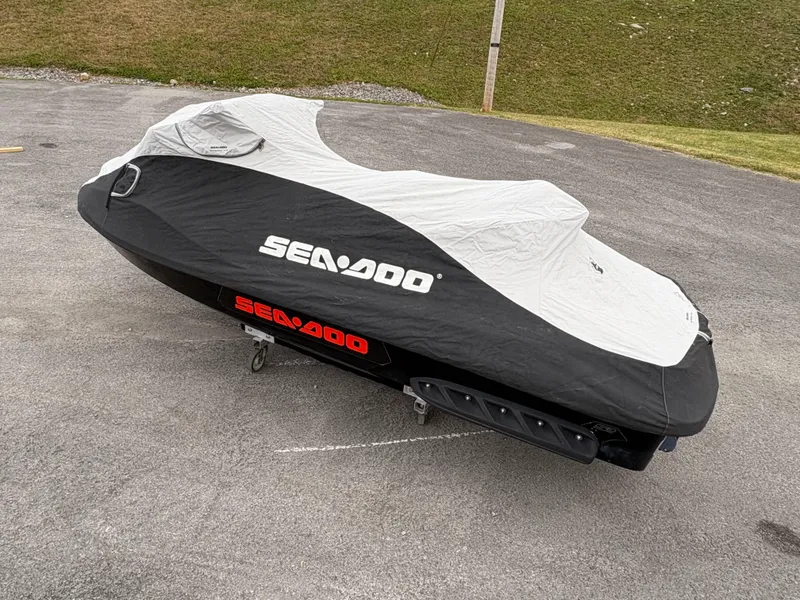 Slide: The Image of Sea-Doo GTX LTD is 260 2014 - 47