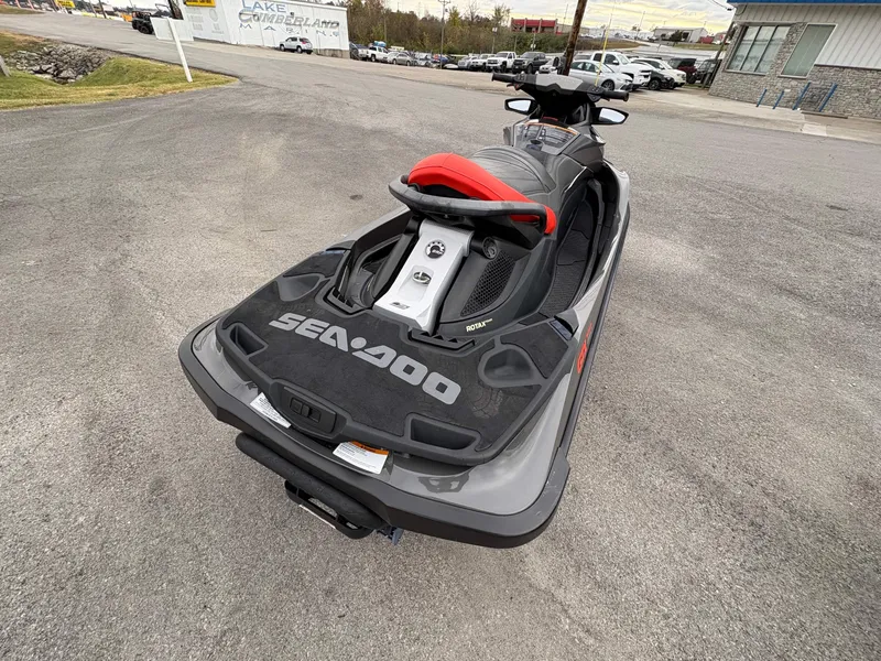 Slide: The Image of Sea-Doo GTX LTD is 260 2014 - 9