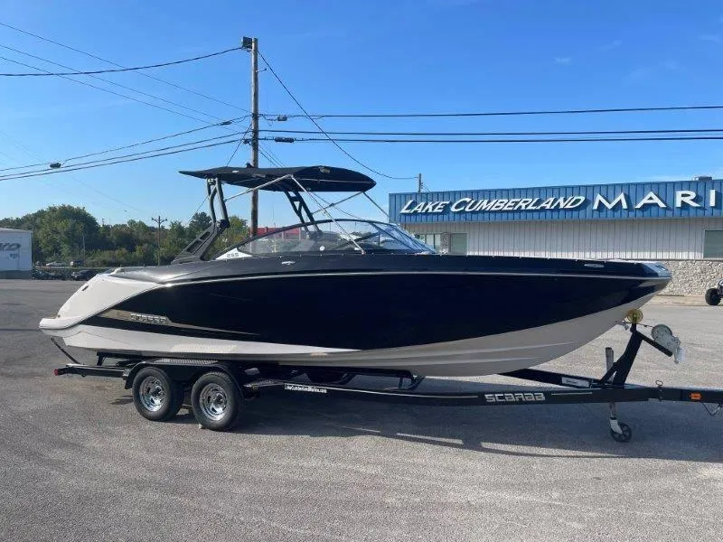 Slide: The Image of Scarab 255 SBHO Platinum 2017 - 10