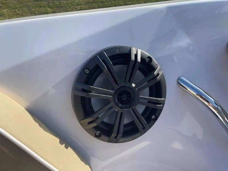 Slide: The Image of Scarab 255 SBHO Platinum 2017 - 53