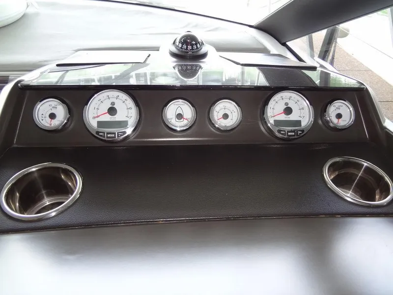 Slide: The Image of 2017 Jeanneau LEADER 36 boat with cushioned sun deck. - 32