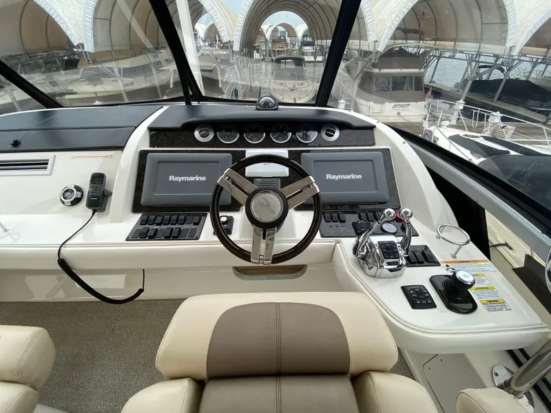 Slide: The Image of Sea Ray 450 Sedan Bridge 2012 - 19