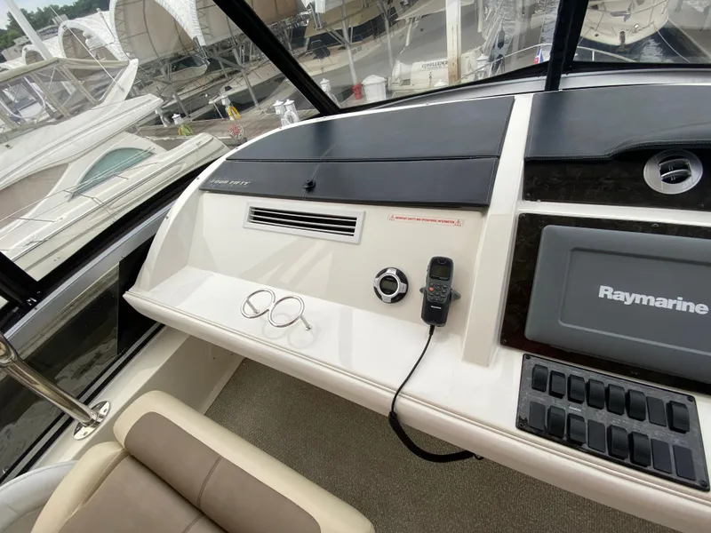 Slide: The Image of Sea Ray 450 Sedan Bridge 2012 - 26