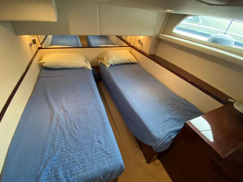 Slide: The Image of Sea Ray 450 Sedan Bridge 2012 - 41