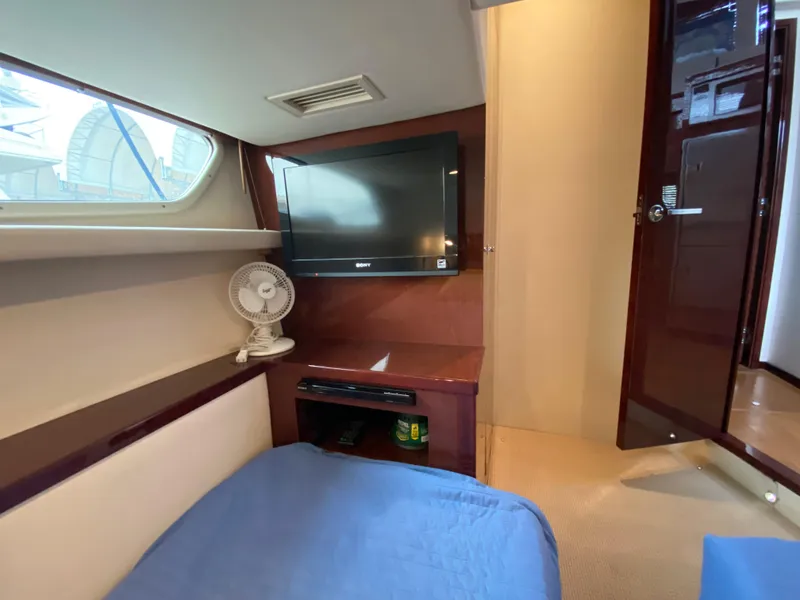 Slide: The Image of Sea Ray 450 Sedan Bridge 2012 - 44