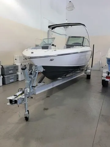 Slide: The Image of Chaparral 23 SSi OB 2024 - 3