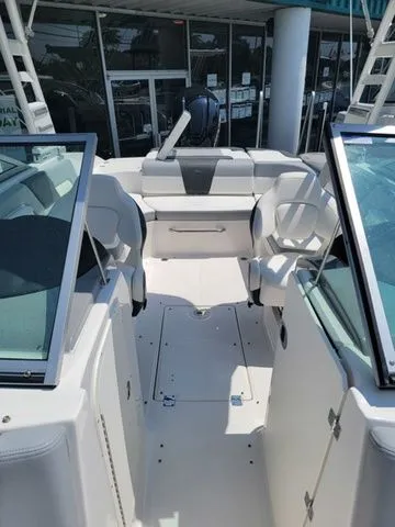 Slide: The Image of Chaparral 23 SSi OB 2024 - 35