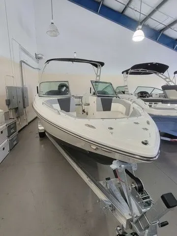 Slide: The Image of Chaparral 23 SSi OB 2024 - 7