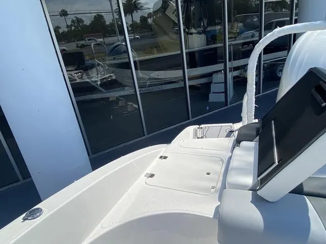 Slide: The Image of Chaparral 23 SSi 2024 - 20