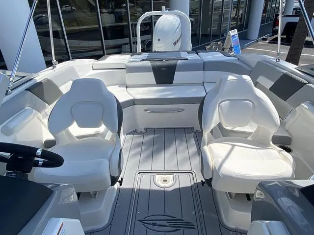 Slide: The Image of Chaparral 23 SSi OB 2024 - 15