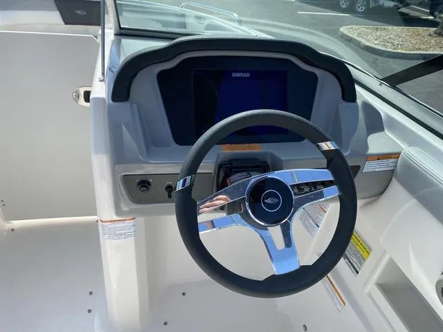 Slide: The Image of Chaparral 23 SSi OB 2024 - 30