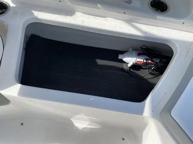 Slide: The Image of Chaparral 23 SSi OB 2024 - 38