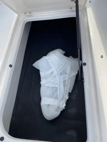 Slide: The Image of Chaparral 23 SSi OB 2024 - 41