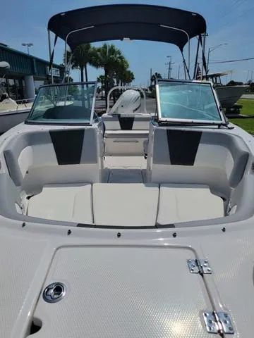 Slide: The Image of Chaparral 23 SSi OB 2024 - 42