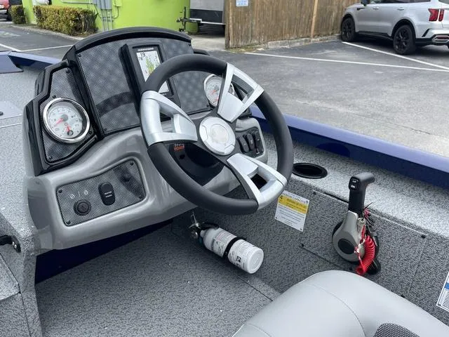 Slide: The Image of G3 Sportsman 1610 2024 - 7