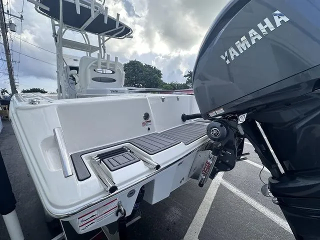 Slide: The Image of Pathfinder 2400 Open 2024 - 5