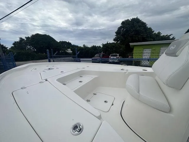 Slide: The Image of Key West 230 BR 2023 - 2