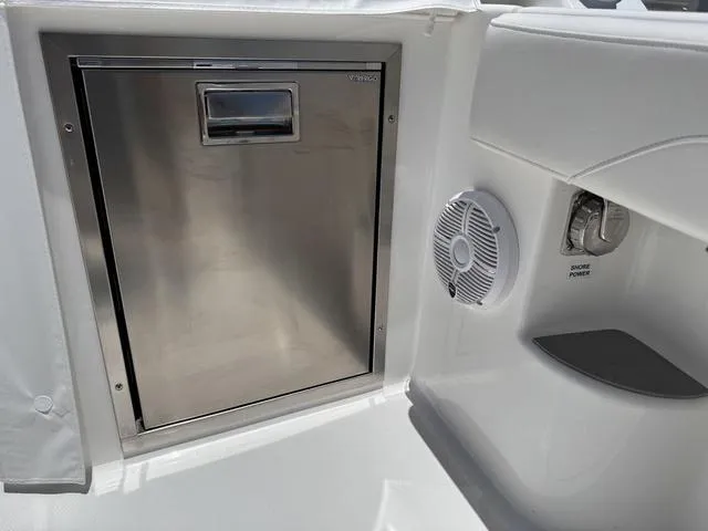 Slide: The Image of Albemarle 31 Dual Console 2024 - 13