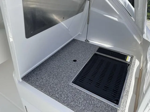 Slide: The Image of Albemarle 31 Dual Console 2024 - 18