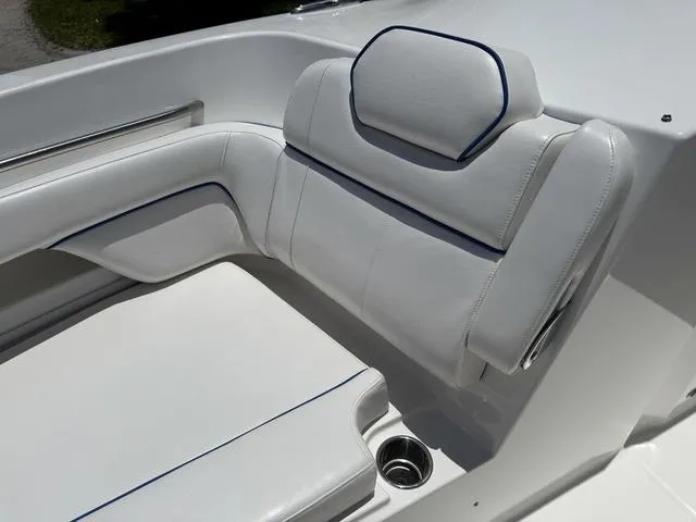 Slide: The Image of Albemarle 31 Dual Console 2024 - 21