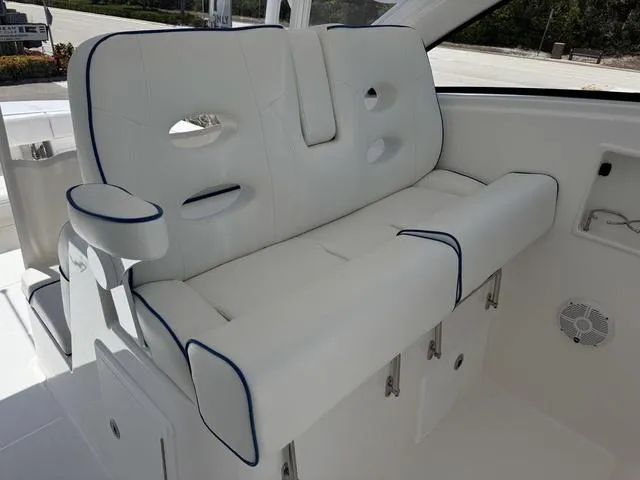 Slide: The Image of Albemarle 31 Dual Console 2024 - 23