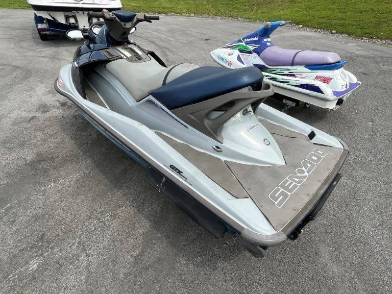 Slide: The Image of Sea-Doo GTX LTD SC 2004 - 3