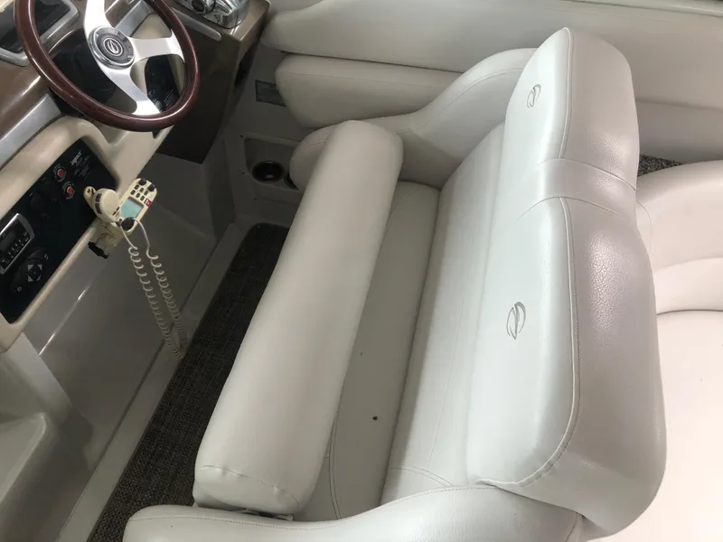 Slide: The Image of Crownline Boats 350 Sport Yacht 2014 - 18