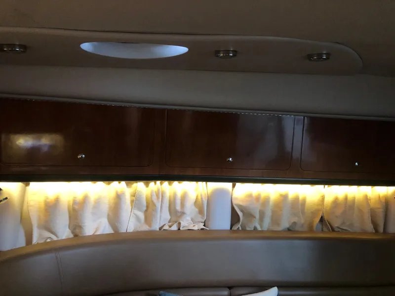 Slide: The Image of Crownline Boats 350 Sport Yacht 2014 - 23