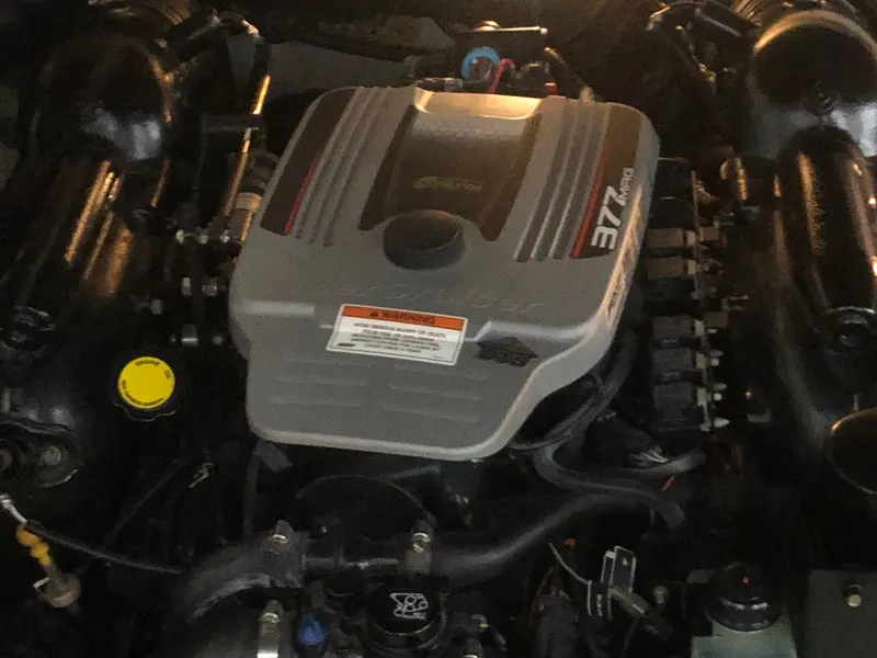 Slide: The Image of Crownline Boats 350 Sport Yacht 2014 - 33