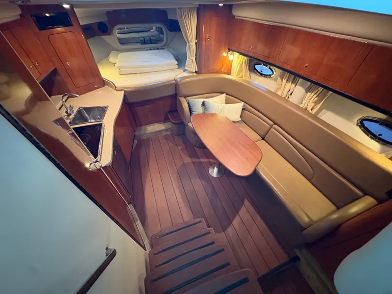 Slide: The Image of Crownline Boats 350 Sport Yacht 2014 - 37