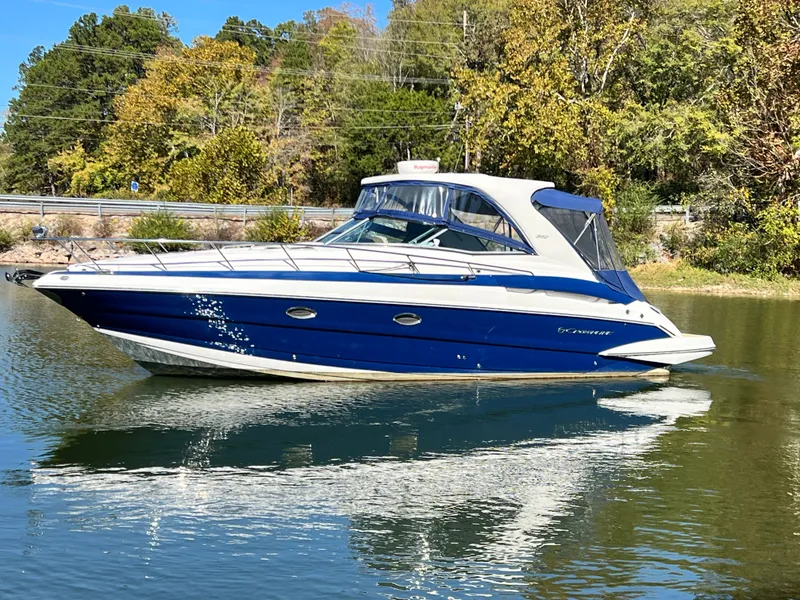 Slide: The Image of Crownline Boats 350 Sport Yacht 2014 - 40
