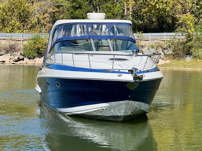 Slide: The Image of Crownline Boats 350 Sport Yacht 2014 - 42