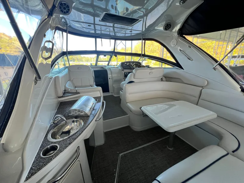 Slide: The Image of Crownline Boats 350 Sport Yacht 2014 - 46