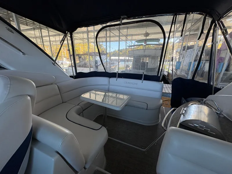 Slide: The Image of Crownline Boats 350 Sport Yacht 2014 - 47