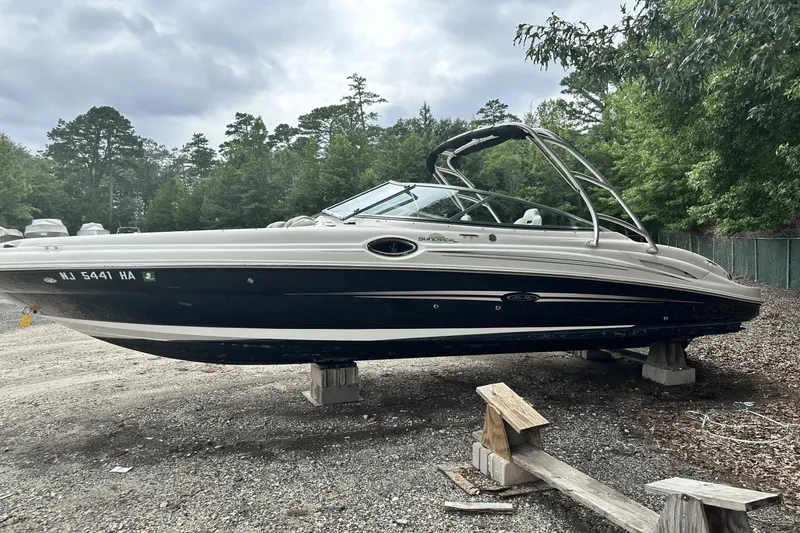 Slide: The Image of Sea Ray 270 Sundeck 2007 - 4