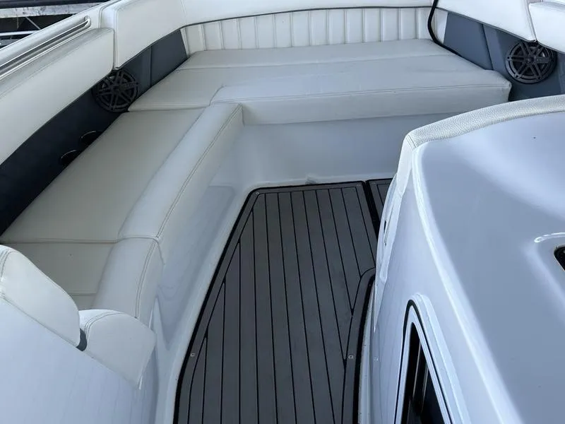 Cobalt R35 2018 for Sale | MarineSource