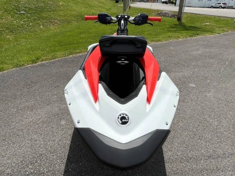 Slide: The Image of Sea-Doo Spark Trixx for 1 Rotax 900 ACE- 90 iBR and Audio 2024 - 14