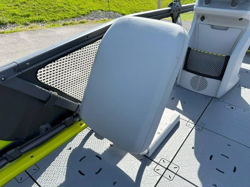 Slide: The Image of Sea-Doo SWITCH SPORT 18' 230HP 2024 - 54