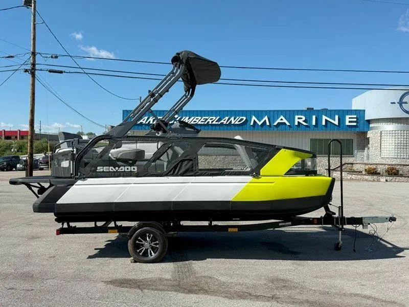 Slide: The Image of Sea-Doo SWITCH SPORT 18' 230HP 2024 - 76