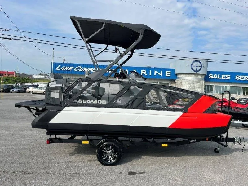 Slide: The Image of 2024 Sea-Doo SWITCH SPORT 18' 230HP boat displayed at Lake Cumberland Marine. - 7